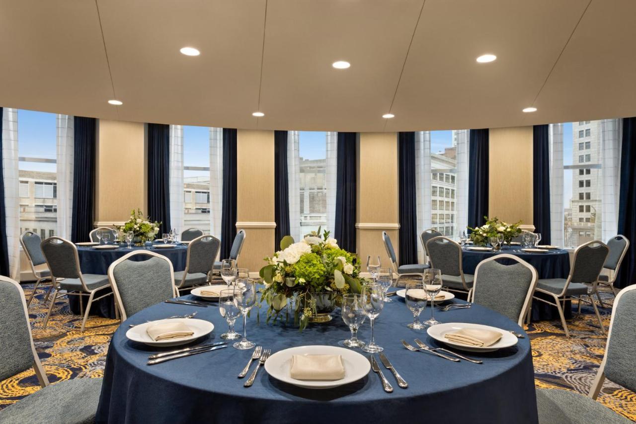 Hotel Crowne Plaza Cleveland At Playhouse Square By Ihg Exterior foto