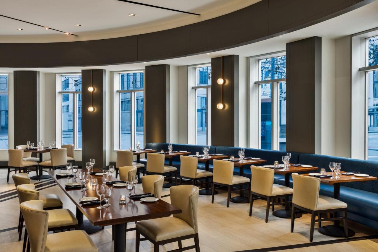 Hotel Crowne Plaza Cleveland At Playhouse Square By Ihg Exterior foto